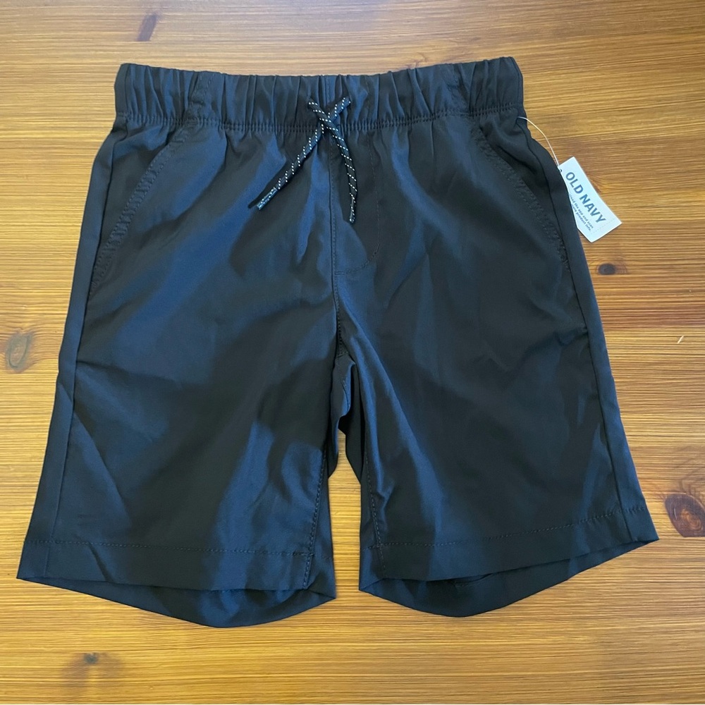4/$13 NWT Old Navy Black Quick Dry Shorts - Medium (8)
